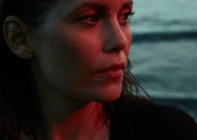 Laura Närhi akustisesti