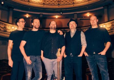 Alchemy plays Dire Straits